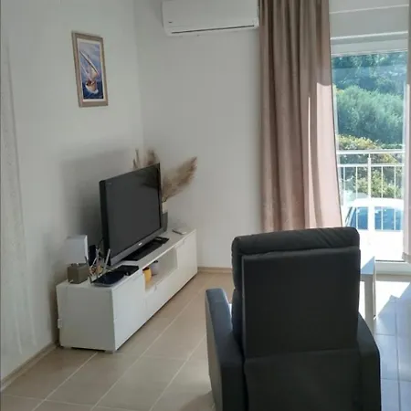Milicevic * Gradac (Split-Dalmatia)