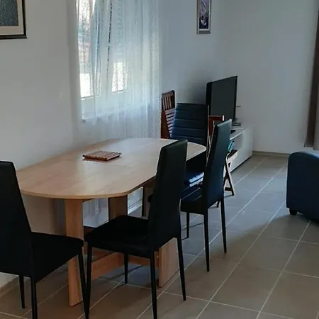 Milicevic Apartment Gradac (Split-Dalmatia)